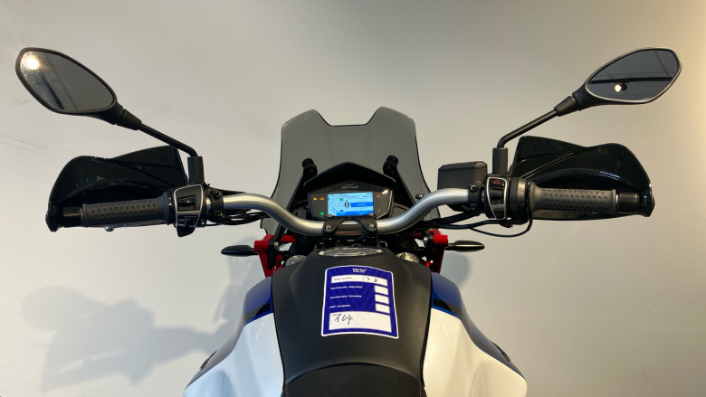 Moto Guzzi Tt V85 TT Evocative E5 (21MY)